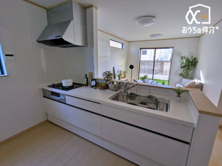 �L�b�`�� �������y��������L�b�`���X�y�[�X(^^)/�Ǝ��������悭�A���o�����̎��[�͂���L�b�`���ł��B�������₷�����������ł������ɂ���⒲�������o���Ďg�����Ƃ��ł��܂��B