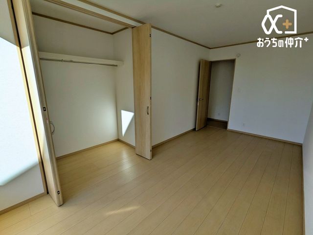 �Q�� ��Q���Ƃ��Ďg�������Ȃ������ł��B�L�߂̍��Ǝ��[�B�o���R�j�[�ɖʂ��A�J���������Ղ�ȃv���C�x�[�g��Ԃł��B