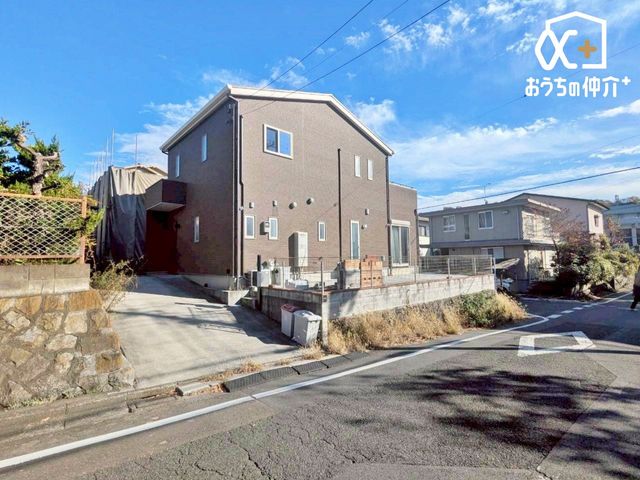 nOώʐ^ 悤ȐwiɁAXƘȂޓ@́Az̉b𑶕Ɏ󂯂BLт₩ŊJIȒ]ƁAՂƍ~蒍zɁAɏZ܂ґƎĒ܂