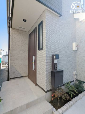  O猩ւ܂̗lqłB񌻒nɑ^łB