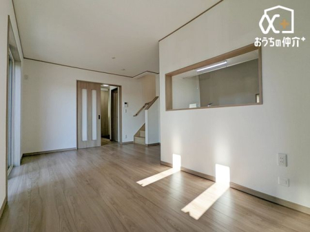 rO 邭AƑc̎߂rO_CjOBAnɂėzm߂B