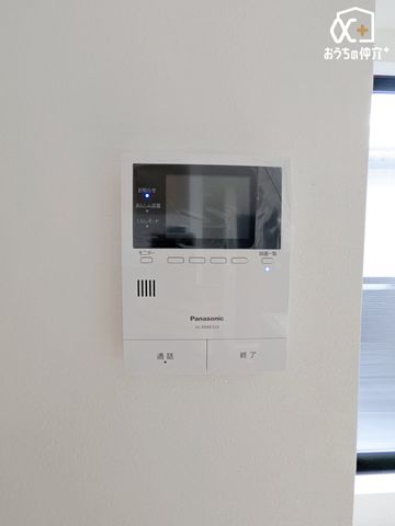 ̑ hƖʂłSTVj^[tC^[złB