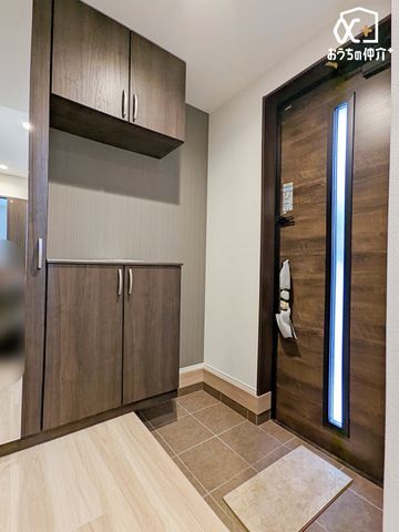  pt̃V[Y{bNXŁAC⏬[ȂAoȎSg`FbNX[YɁBւXbLA̐gxxKɂȂ܂B