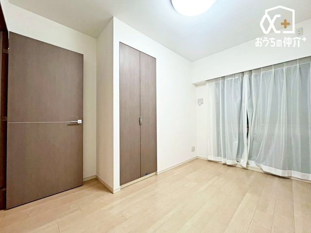 q qƂĂ\ȍL邨łBƑẌ炬̋ԂmۂłAvCx[gȃxbh[͕炷̊őグ̂łB