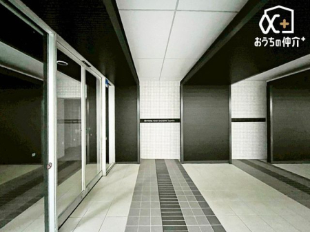 ̑ lƐloiʂ邱ƂŁAXƂĊCŖoĂ܂B̒ɁALȃ^[Ct܂Ă܂B