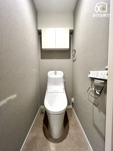 gC ݌˒Î[Xy[XmۂĂ鉷֍tgCłB