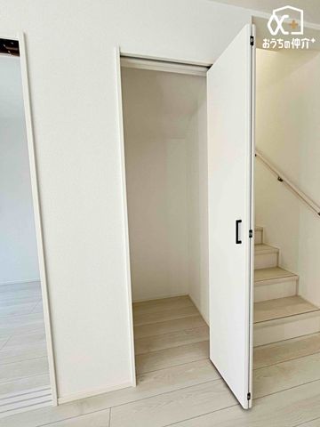 ���[ ���r���O�ɂ��鑽�ړI���[�̗l�q�B