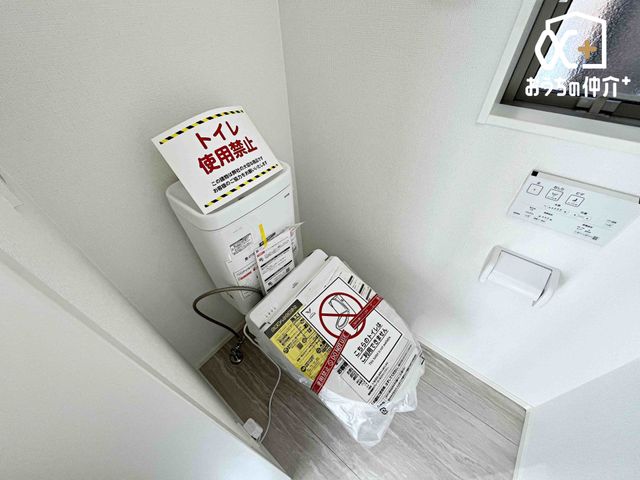 �g�C�� �����������g�C���́A���R�����������݁A���邭�J�����̂����ԂɁB���C���ǍD�ŁA���C��L�����C�ɂ������K�ɉ߂����܂��B�������̂��闎����������ԂŁA����̒��ł��S�n�悢���Ԃ�񋟂��܂��B