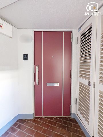 ���� �O���猩�����ւ܂��̗l�q�ł��B���񌻒n�ɑ����^��ł����������������������B