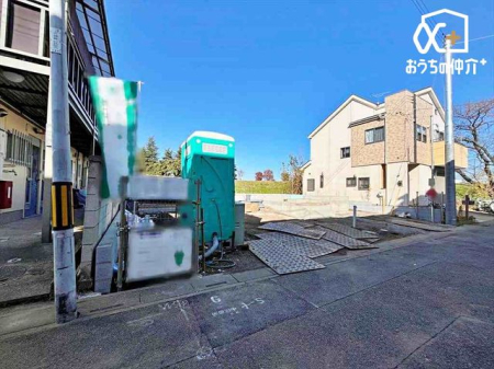 nOώʐ^ 痣ꂽAÂŐS炮ZBƂԂ߂ɂ҂̃P[VłB