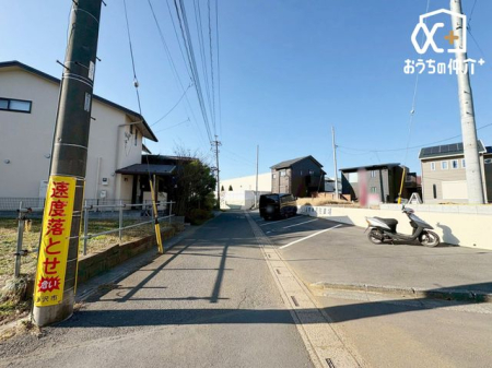 nynʐ^ 痣ꂽAÂŐS炮ZBƂԂ߂ɂ҂̃P[VłB