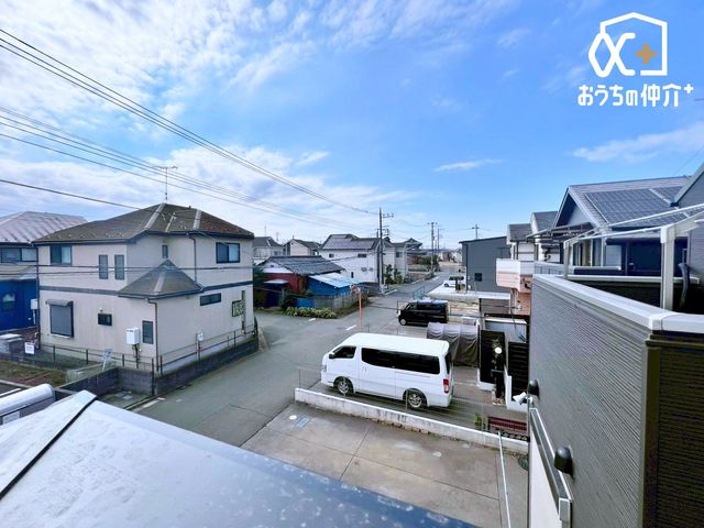 ���̑� �o���R�j�[���猩�n�����i�F�ɂȂ�܂��B���V�C�̗ǂ����́A�󂪂悭�����A�C�����̂�����ԂɂȂ肻���ł��ˁI�z�����Ȃǂ��A���񌻒n�ɂĂ��m���߂��������I���₢���킹���҂����Ă���܂���(^^)/