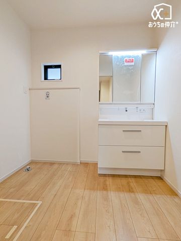 ���ʑ�E���ʏ� ����������ʕ����ǍD�ȃ����h���[�X�y�[�X�ł��B