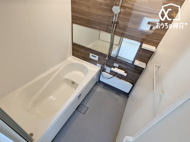  oX[ŃbNXoX^CBoX^uɂĊȂSƑ̂tbVB̔Ă鐴̂oX[B