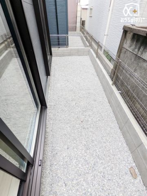 ���̑� ����̗l�q�ł��B ������Ƃ����K�[�f�j���O��ƒ�؉��X�y�[�X�Ƃ��Ă����p���������܂��B