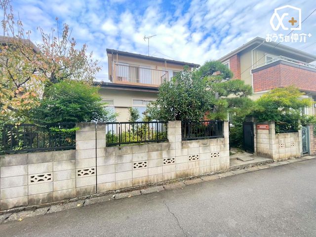 nynʐ^ `Appearance`n͊ՐÂȏZXBĂƂVn߂qlɃsb^̏Z