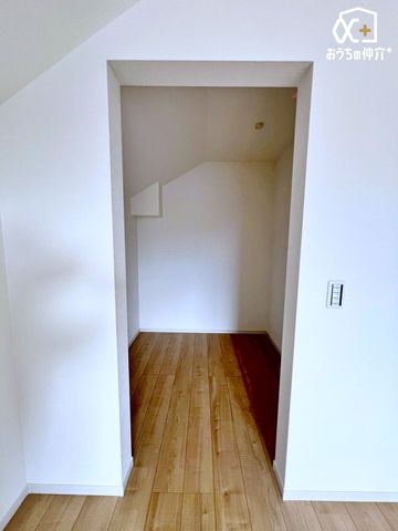 ���[ �L�b�`���ɂ���֗��ȃp���g���[�B�䏊�p�i�┃���������i��������������[�ł��܂��B