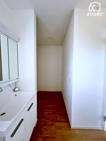 ���[ ���ʉ��ɂ���֗��ȃp���g���[�B�䏊�p�i�┃���������i��������������[�ł��܂��B