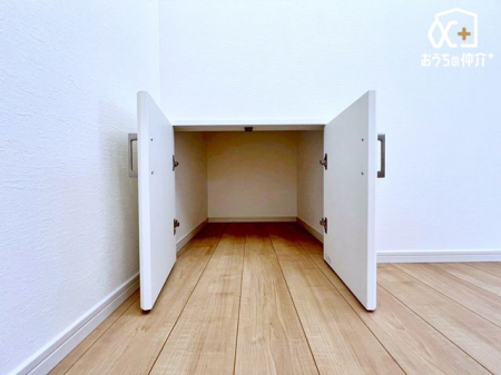 ���[ ���ւ����ɂ���֗��ȕ����B��R�̉ו���Ɠd���i�Ȃǎ��[�ł��A���������Еt���܂��B