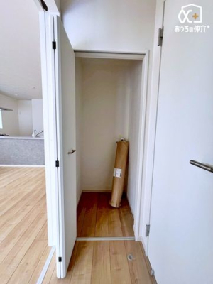 ���[ ���֎��[�B��������ו������[�u�o���܂��B