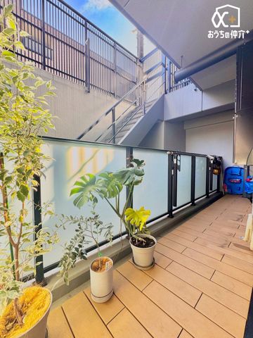 oRj[ nKȂł̖͂ڐ̋CɂȂȂoRj[