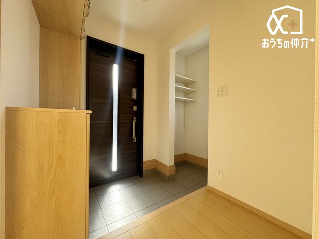 ���� �x�r�[�J�[�Ȃǂ̎��[�ɕ֗��ȃV���[�Y�N���[�N�̂��錺��