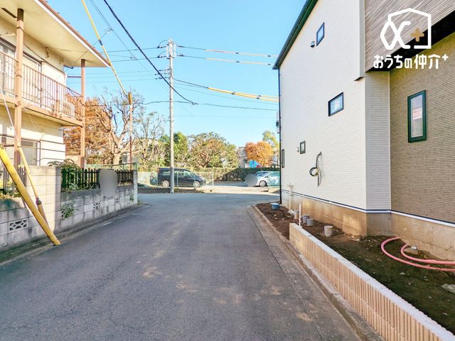 nOώʐ^ 悤ȐwiɁAz̉b𑶕Ɏ󂯂BLт₩ŊJIȒ]ƁAՂƍ~蒍zɁAɏZ܂ґƎĒ܂B