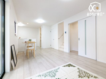 rO ݂̂i`eCXgLDKB̂т肭낮\t@₨Hyރ_CjOZbguĂ͂܂B