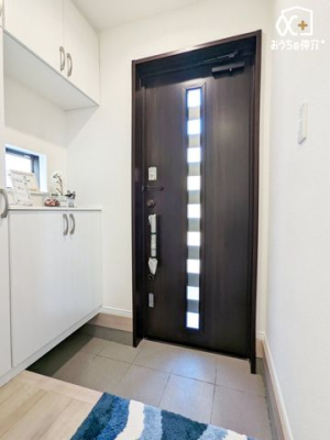  pt̃V[Y{bNXŁAC⏬[ȂAoȎSg`FbNX[YɁBւXbLA̐gxxKɂȂ܂B