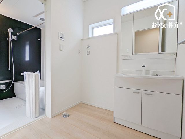 ʑEʏ LXƂʃXy[XŁAZ̎xxX[YłI