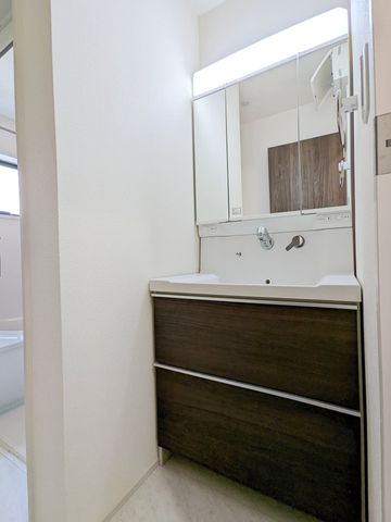 ʑEʏ [tOʋ^CṽVv[hbT[