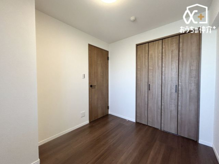 �q������ -