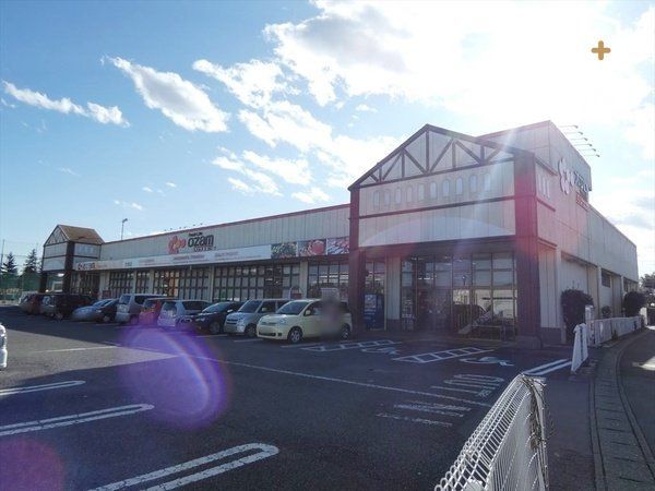 ӊ IUo[ }X k42BԏꂪLAԂł̗X\łB؂ʕlXȏiĂ܂B 3310m