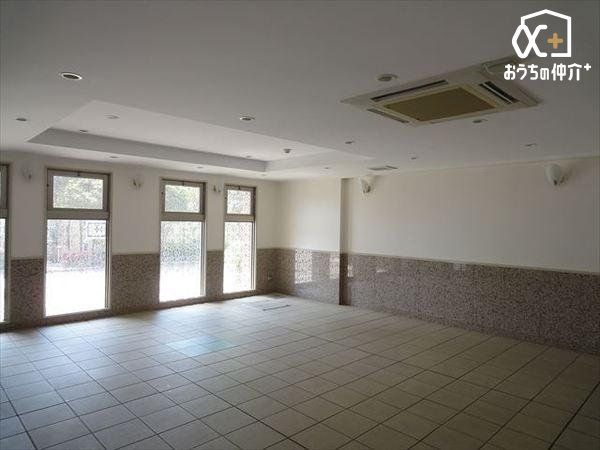 ���̑� �������������͋C�̃��r�[