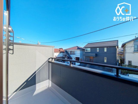 �o���R�j�[ -