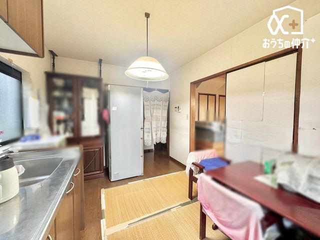 ���r���O 1�K�̖�6�����r���O�_�C�j���O