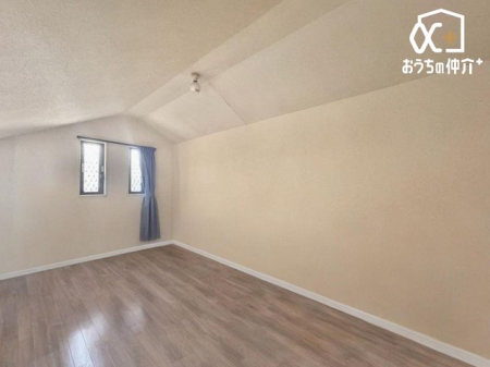 ���̑����� 2�K�m���̃��t�g�����ł����{�摜�͉Ƌ��CG�ŏ������摜�ł��茻���Ƃ͈قȂ�ꍇ���������܂�