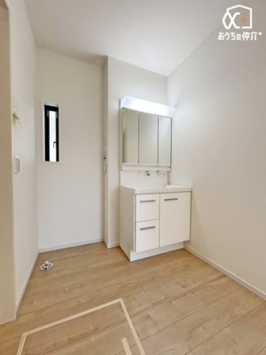 ���ʑ�E���ʏ� -