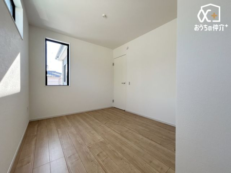 �q������ -