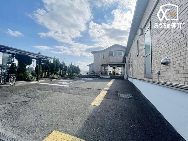 ���ӊ� ��������|���N���j�b�N �k��27���B����s���̌`���O�ȁA���ȁA�畆�Ȃ̂���a�@�ł������܂��B 2160m