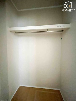 ���[ �[�˂̃N���[�[�b�g�̗l�q�B