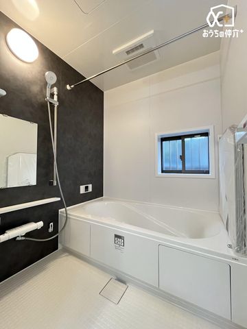 ���� ����̔���􂢗����o�X���[���B�V�����[�h�̐l�����������̂������o�X�^�u�̐S�n�悳�𖡂���Ă݂ẮH�����Ɩ����A�A���Ă��Ă���̎��Ԃ���w�y���݂ɂȂ�͂��ł��B