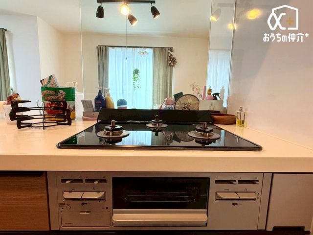 Lb` `Kitchen`gLb`炱AH̏yԂɁAZłX[YɖʂȂƂłAȒPɂłȂǁAyLb`Xy[XɎdグ܂B