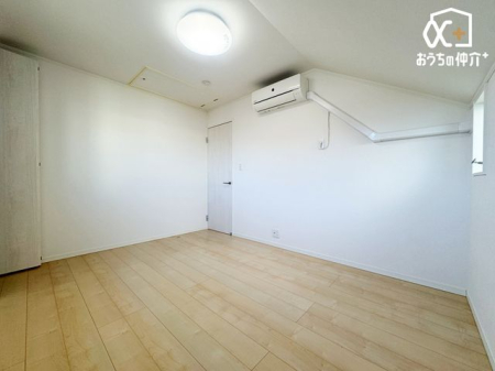 �q������ -