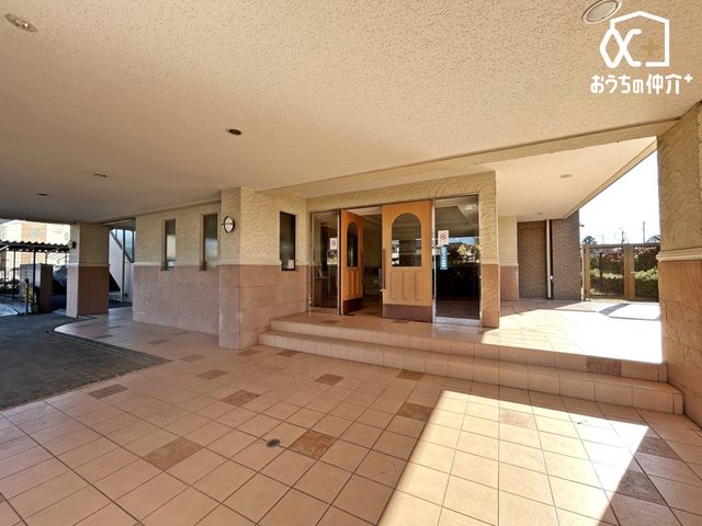 �G���g�����X �������̍s���͂����G���g�����X