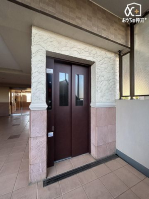 ���̑� �G���x�[�^�[��2���