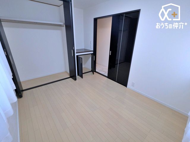 ���̑� �����Ȕ[�˂�����A�����镨�̎��[�ł���������~�i��ً}���̂��̂�����̂��悳�����ł��ˁB�N���[�[�b�g��̎��[�����Ȃ�L���̂ŐF�X�Ȃ��̂����܂������ł��B