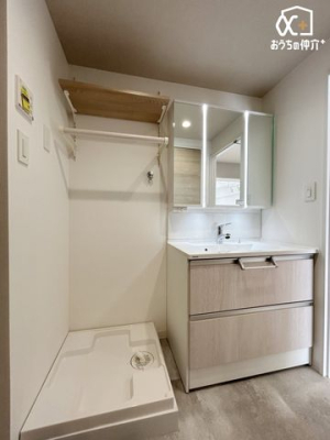 ���ʑ�E���ʏ� �V�݂̐��ʉ��ϑ�Ɛ���@�u����