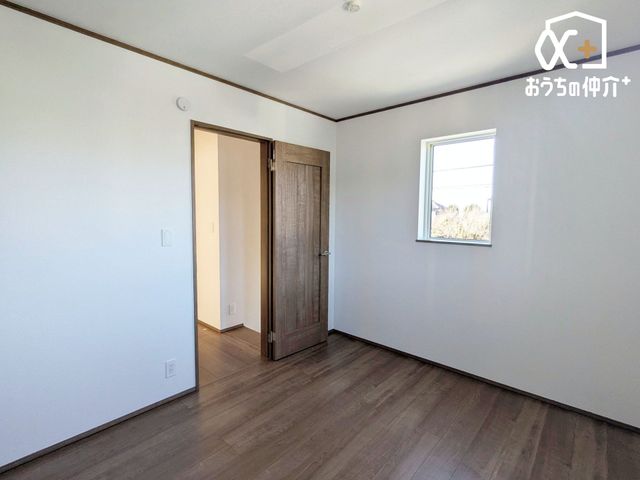 �Q�� �Ƌ�̔z�u�����₷���V���v���Ȃ������B�l�X�Ȑ����X�^�C����V�[���ɑΉ����\�ł��ˁB