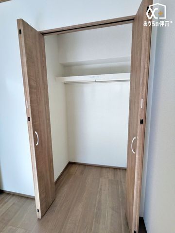 ���[ �G�ߕ��̗m����A�X�[�c�P�[�X�Ȃǂ̑�^�p�i���y�X���[�ł��A���L�����g�����������܂��B